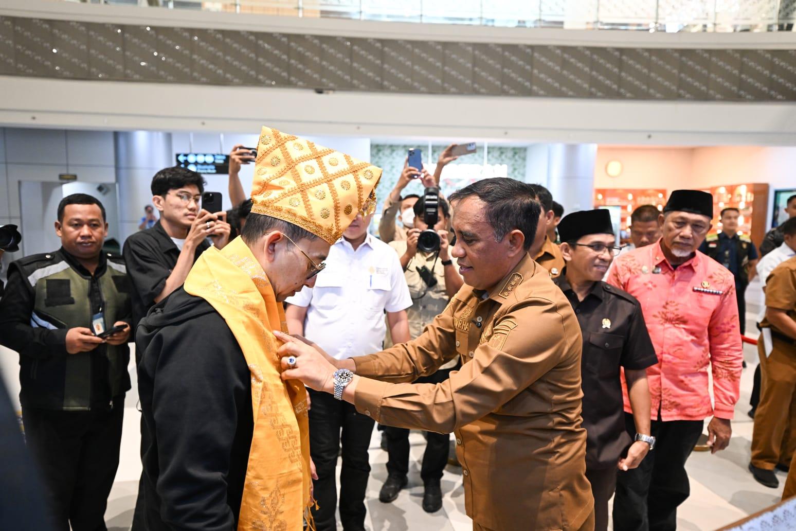 Fadli-Zon-di-Palu-2025.jpg
