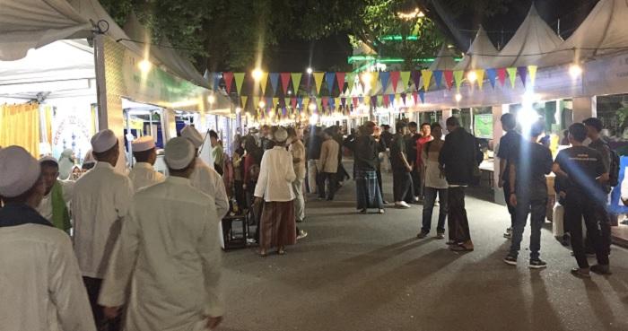 Ratusan Warga Antusias Ramaikan Festival Raudhah 2023 di Kawasan Religi Palu