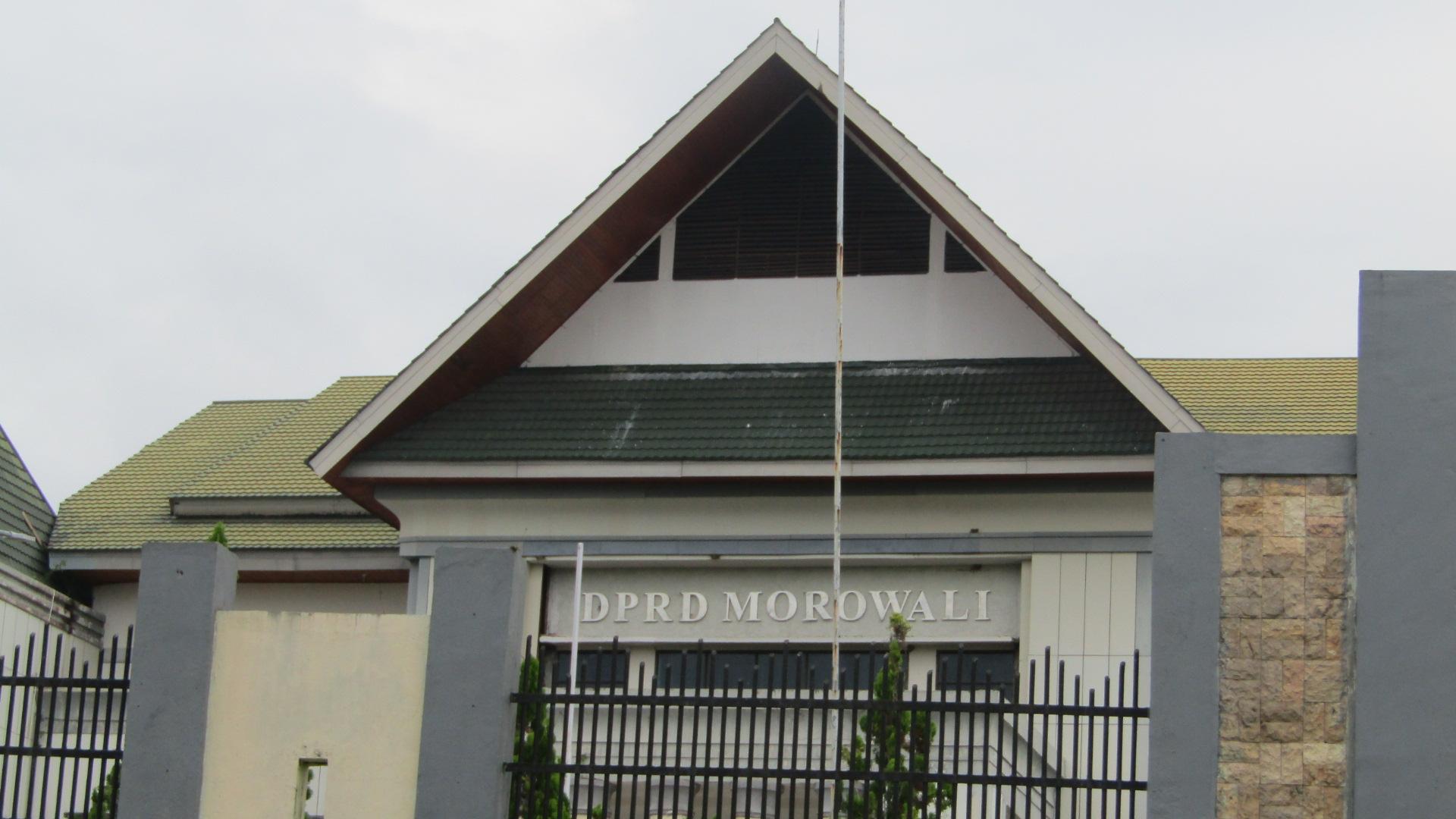 Gedung-DPRD-Morowali.jpg