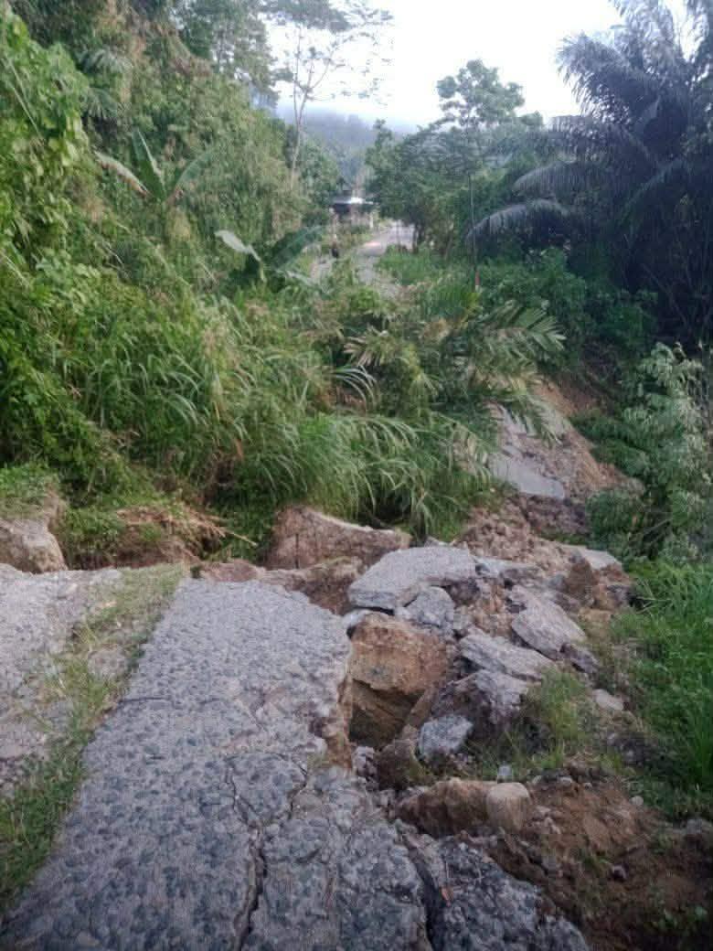 Gempa-M67-Rusak-Infrastruktur-di-Sigi-Jalur-Palu-Napu-Tak-Bisa-Dilalui.jpg