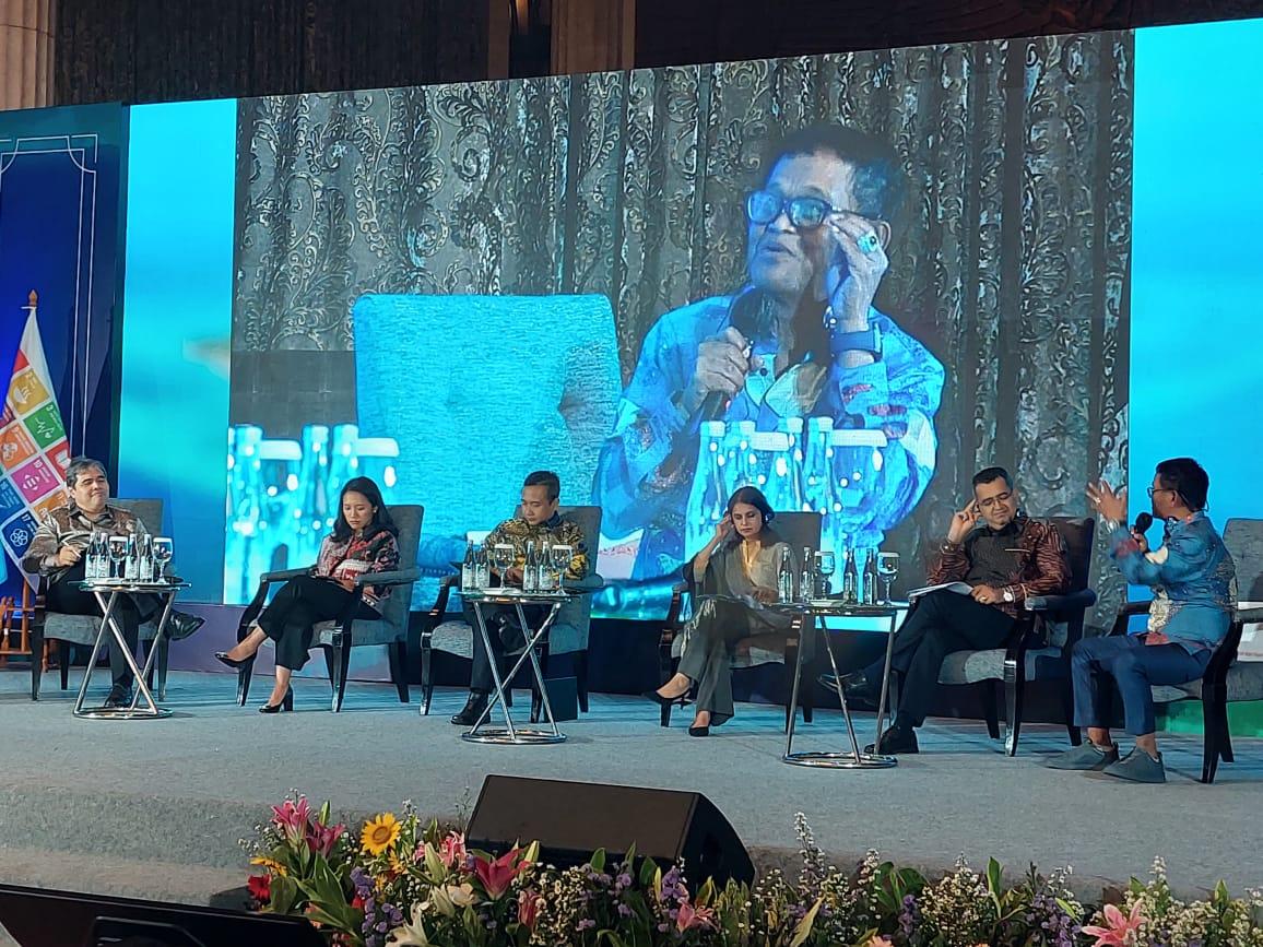Gubernur-Sulawesi-Tengah-Rusdy-Mastura-Ketika-Menjadi-Finaffsd.jpg