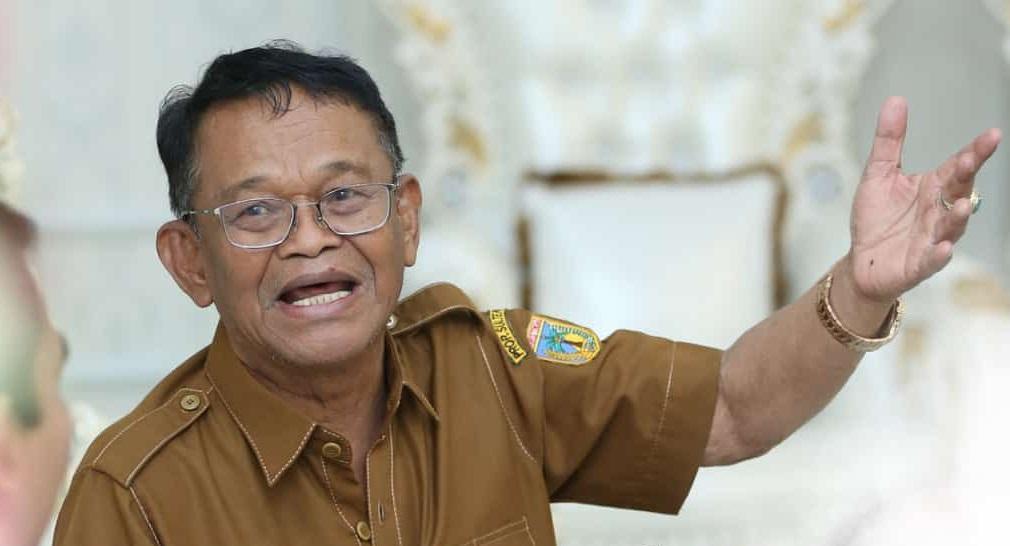 Gubernur-Sulawesi-Tengah-Rusdy-Mastura-masuk-ke-d.jpg