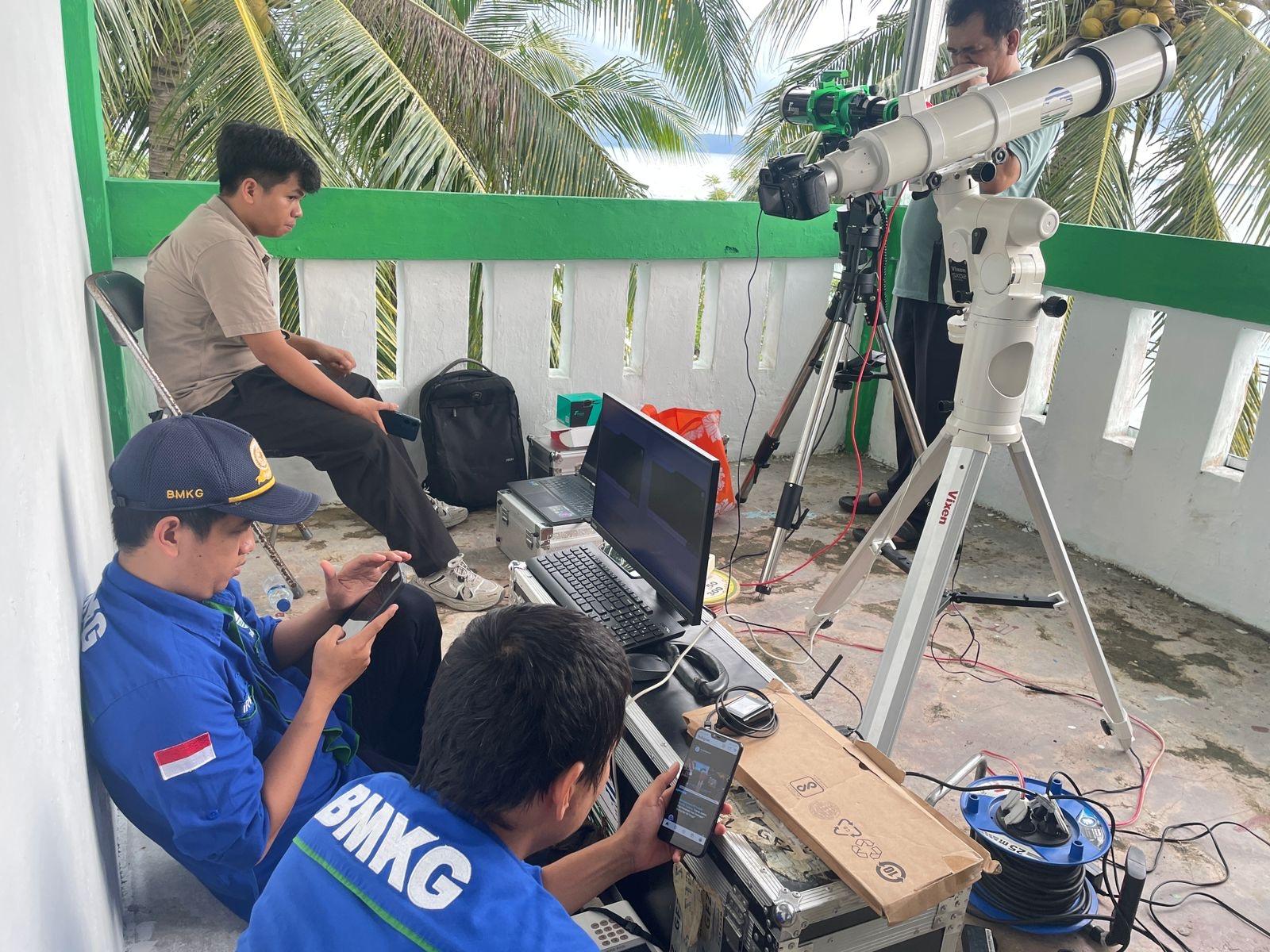 Hilal-1-Syawal-Tak-Terlihat-di-Donggala-Kemenag-Sulteng-Belum-Penuhi-Kriteria.jpg