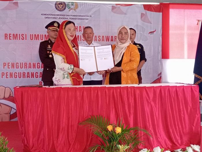 156 Warga Binaan Perempuan di Palu Terima Remisi HUT ke-80 RI