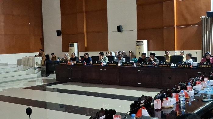 Infrastruktur dan Pendidikan Jadi Keluhan Utama Warga, DPRD Parimo Janji Perjuangkan Aspirasi - Tribunpalu.com