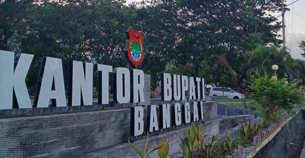 Kantor-Bupati-Banggai-di-Kawasan-Halimun-Kelurahan-Tombang-Permai.jpg