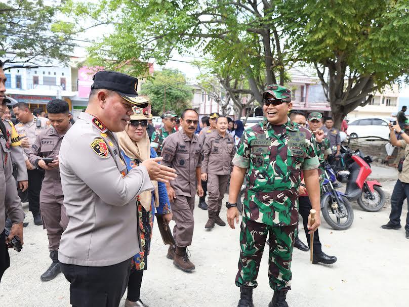 Danrem 132/Tadulako dan Kapolda Sulteng Tinjau TPS di Hari Pemilu 2024