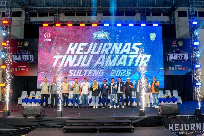 Kejurnas Tinju Amatir 2025 di Palu Resmi Ditutup, Wagub Reny Apresiasi Semangat Atlet Muda