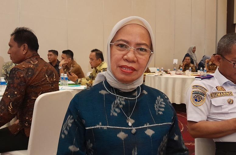 Kepala-Brida-Sulteng-Faridah-Lamarauna-menghadiri-Rapat-d.jpg