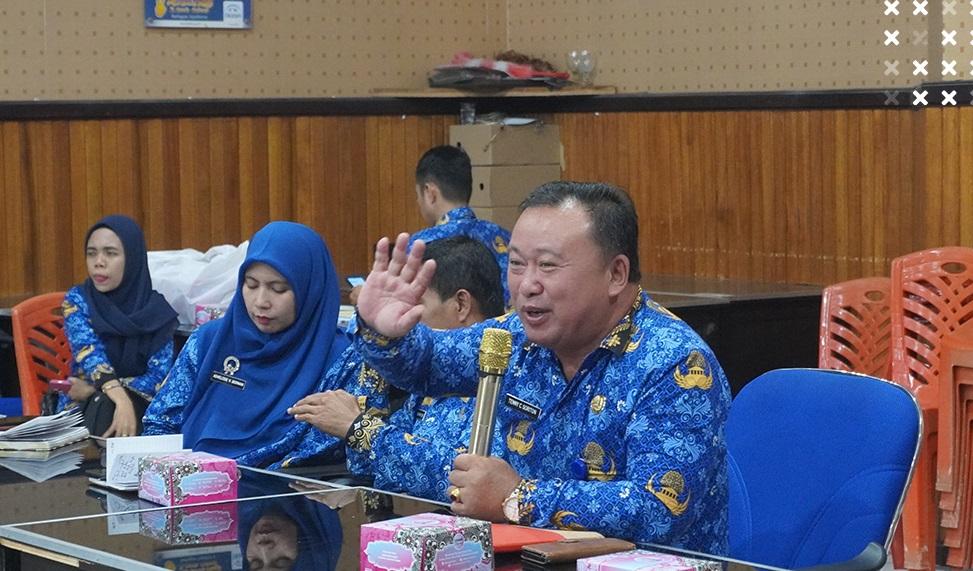 Kepala-Perwakilan-BKKBN-Sulteng-Tenny-C-Soriton.jpg