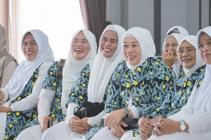 Jemaah Haji Morowali Puji Kemudahan Transportasi dan Bantuan Dana Rp100 Juta