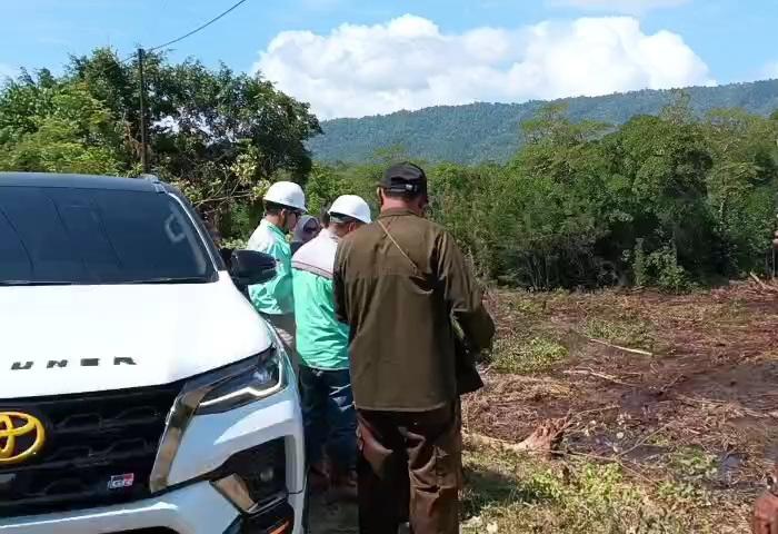 Komisi-II-DPRD-Banggai-Telusuri-Dugaan-Dampak-Lingkungan-Aktivitas-Tambang-Nikel-di-Siuna.jpg