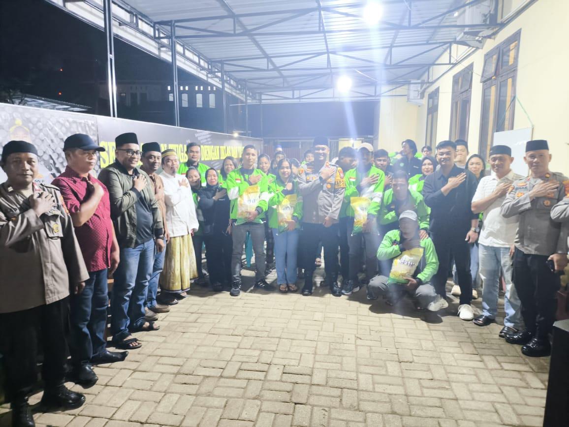 Komunitas-Ojek-Dukung-Langkah-Polri-Siap-Kawal-Keamanan-Wilayah.jpg
