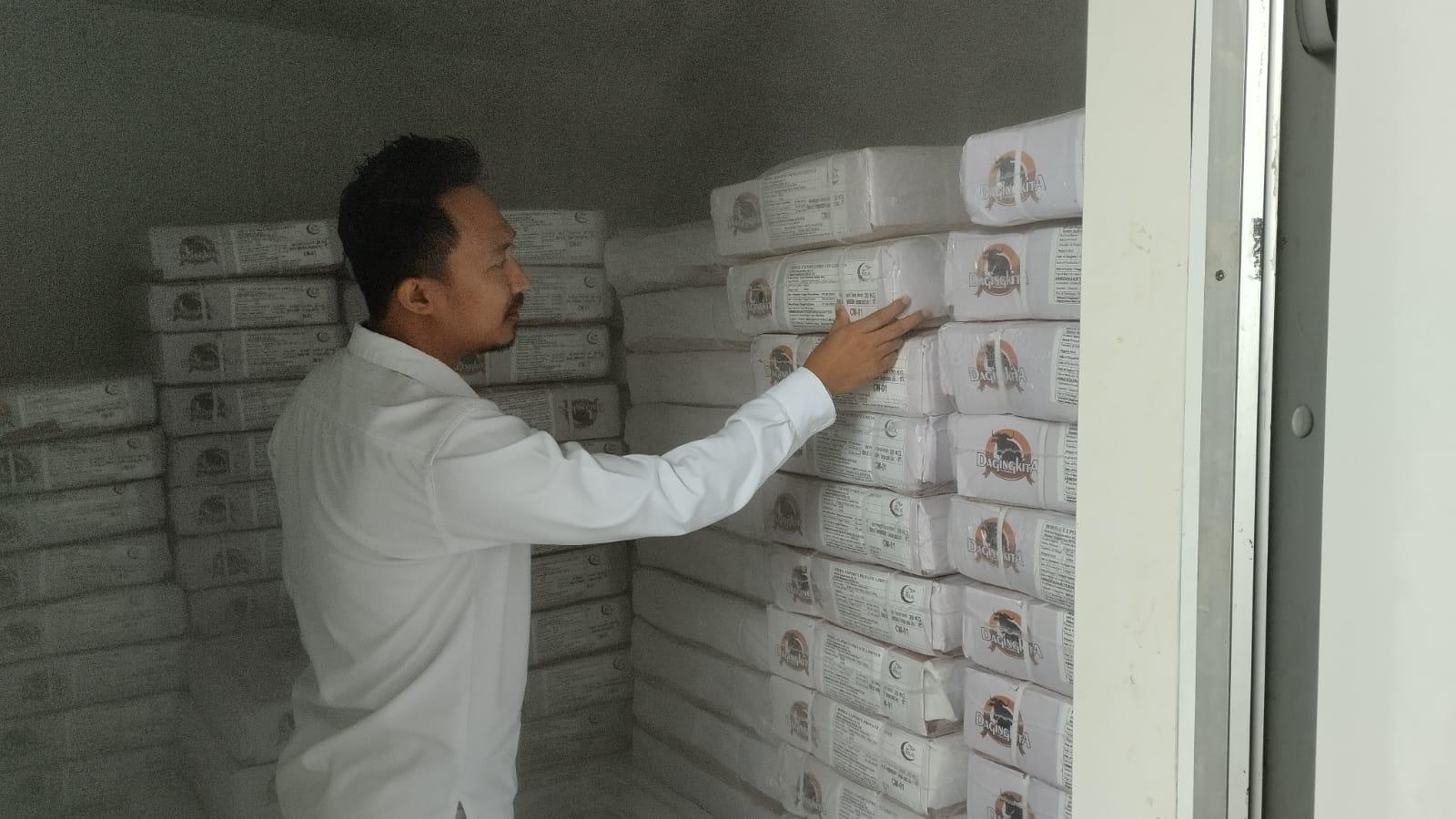 Bulog Siapkan 16,9 Ton Daging Beku Penuhi Kebutuhan Pangan Jelang Nataru di Sulteng, Cek harganya