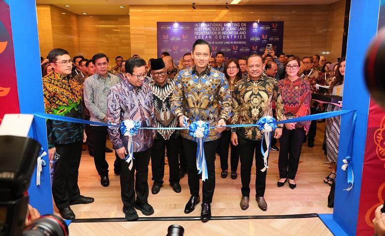 Menteri AHY Resmikan Ekshibisi Tanah Ulayat, Sukseskan Pendaftaran Tanah Ulayat di Indonesia-ASEAN