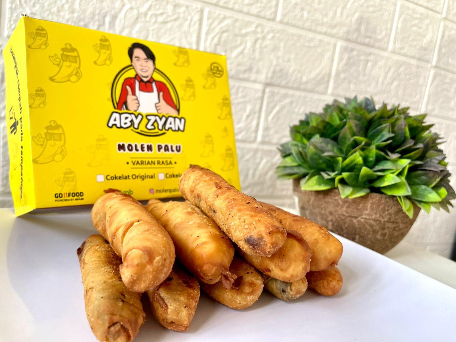 Molen Palu Abi Zyan Tawarkan Jajanan Kekinian dengan Harga Terjangkau