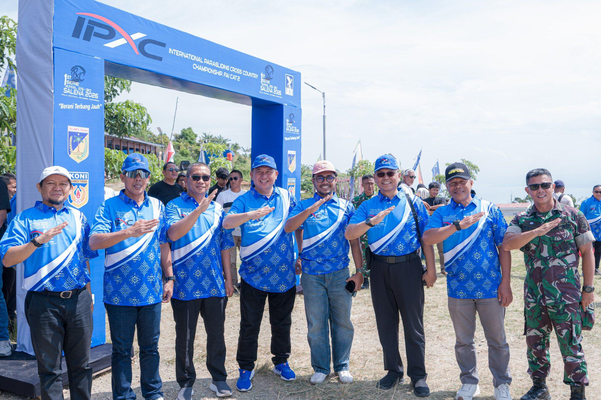 Paralayang-Internasional-di-Sulteng-Atlet-dari-6-Negara-dan-11-Provinsi-Indonesia-Berlaga.jpg