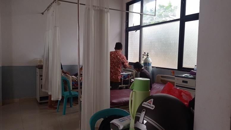 Pasien-di-RSUD-Anutapura-Palu-Sabtu-712022vd.jpg
