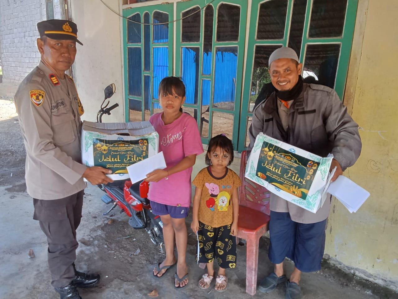 Polres Morowali Utara Berbagi Kebahagiaan Jelang Idulfitri Dengan Anak Yatim Piatu