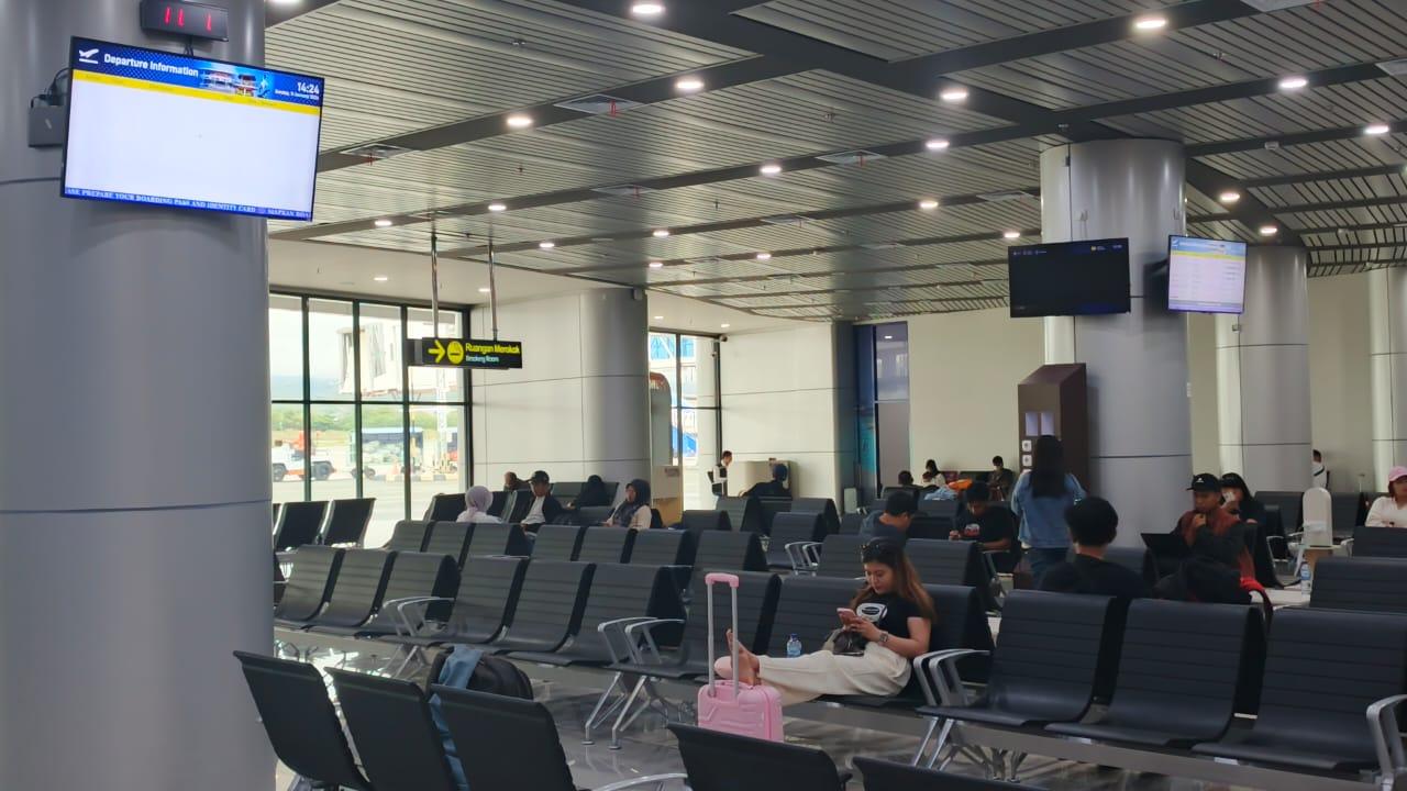 Pesawat-dari-Palu-Tujuan-Luwuk-Banggai-Delay-Empat-Jam.jpg