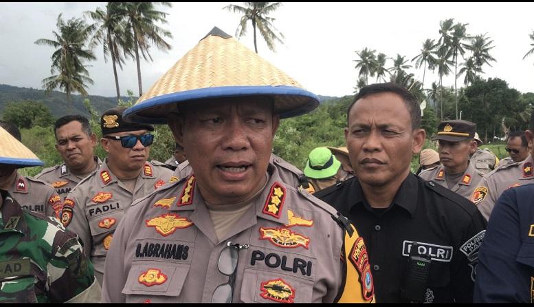 Polresta-Palu-memulai-tahap-awal-penanaman-jagung-sebagai-bads.jpg