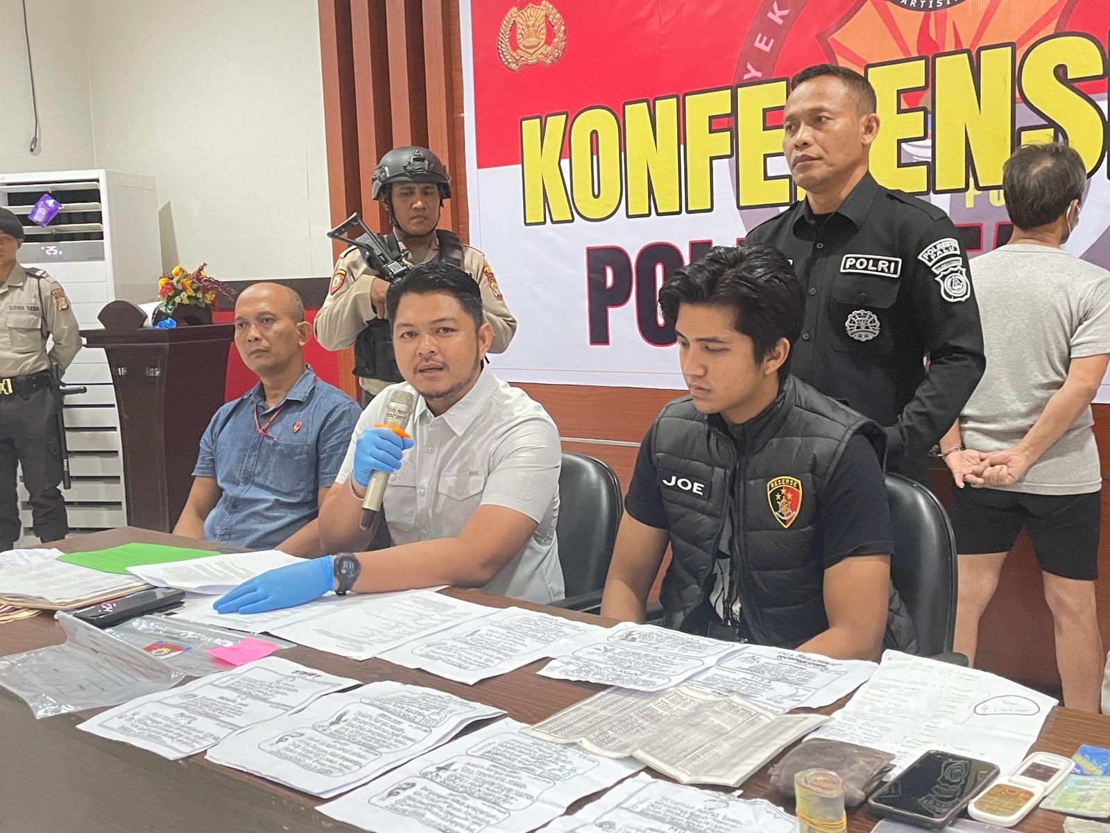 Polresta-Palu-menggelar-konferensi-pers-perihal-penangkapsadf.jpg