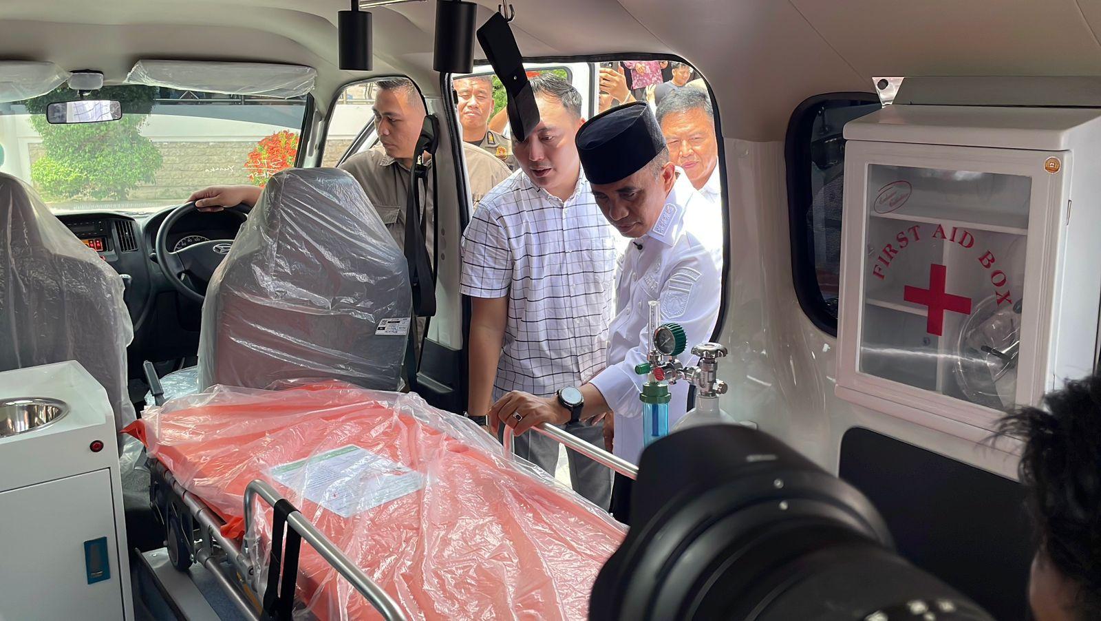 Program-BERANI-Sehat-19-Ambulans-Hadir-untuk-Rumah-Ibadah-dan-Yayasan-di-Sulteng.jpg