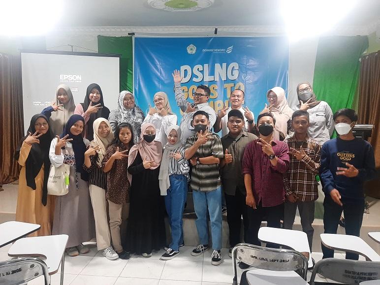 Rangkaian-DSLNG-Goes-to-Campus-yang-digelar-PT-Donggi-Seds.jpg