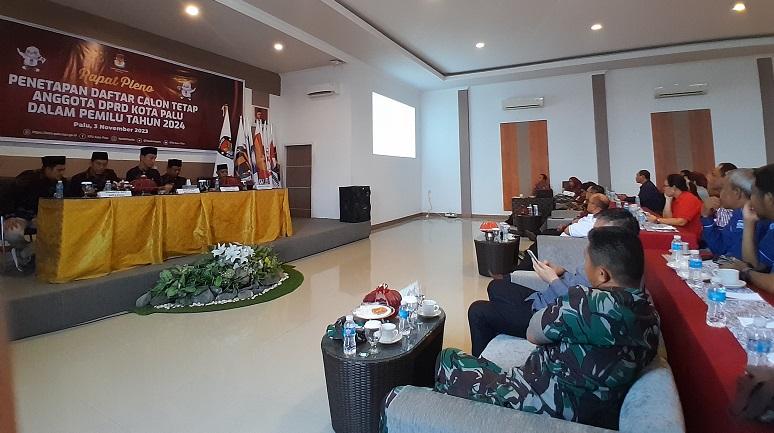 Rapat-Pleno-Penetapan-Daftar-Calon-Tetap-DCT-anggota-DPRD-Kota-Palu-di-Hots.jpg