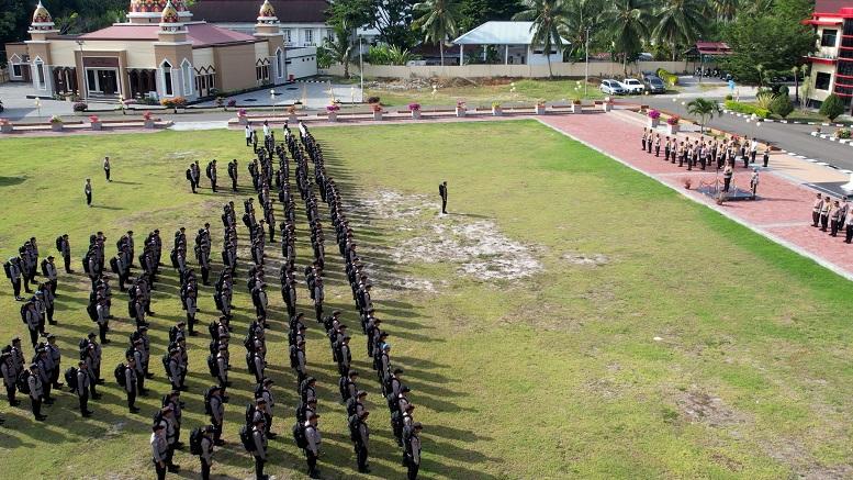 Ratusan-personel-pengamanan-TPS-siap-mengamankan-jad.jpg