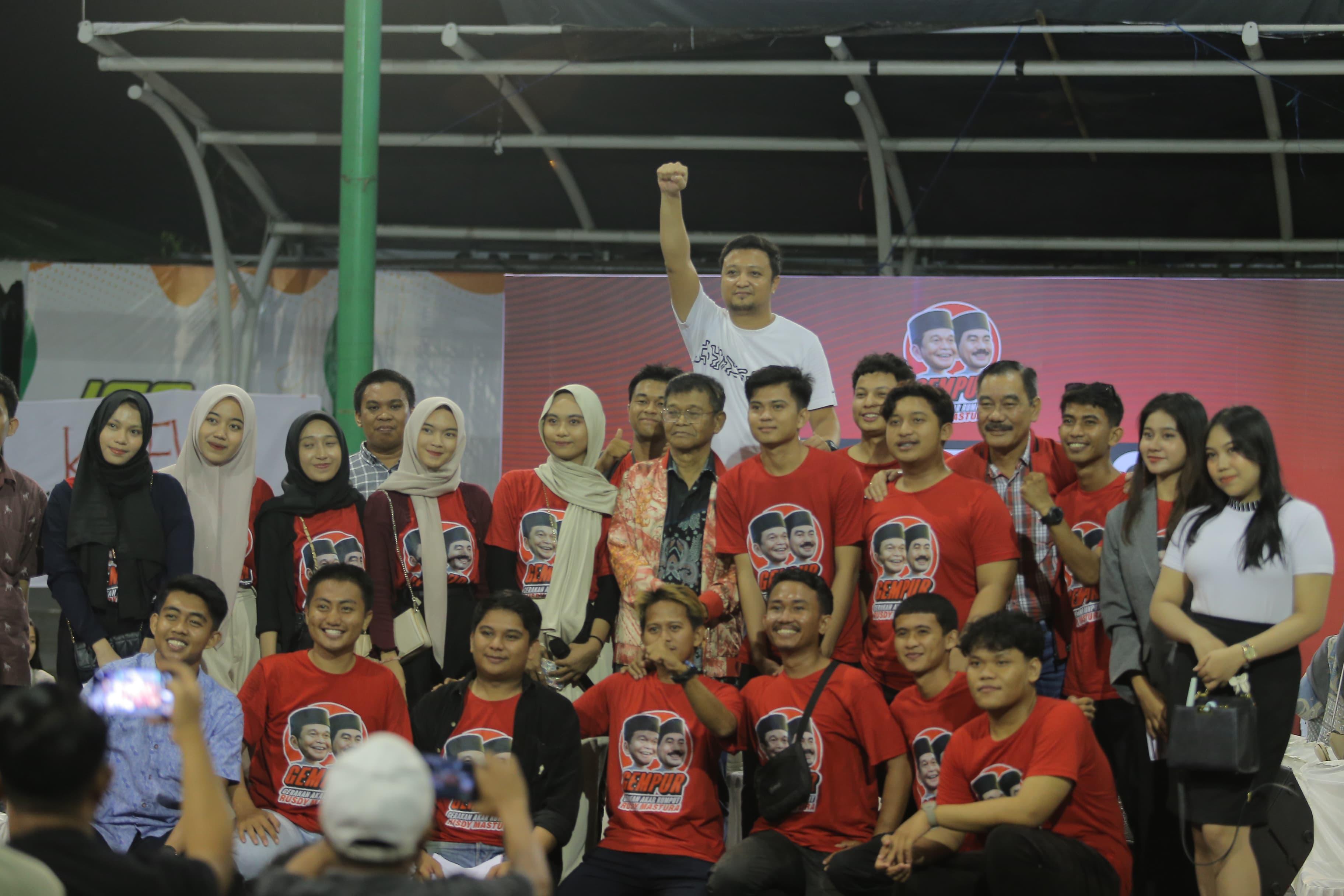 Relawan-GEMPUR-Gerakan-Akar-Rumput-Rusdy-Mastu.jpg