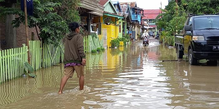 Sejumlah-rumah-warga-di-Kelurahan-Baru-Kecamatan-Palu-Barat-Kota-Palu.jpg