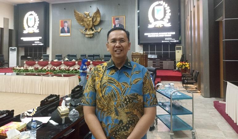 Sekretaris-DPD-Partai-Demokrat-Sulteng-Hidayat-Pakamundi.jpg