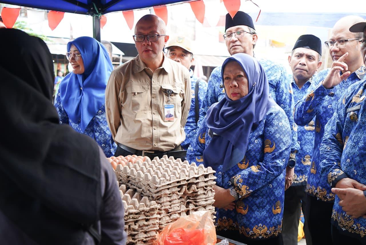 Sidak Pasar Inpres dan Masomba Palu, Wagub Sulteng: Beras Turun, Telur dan Ayam Potong Naik