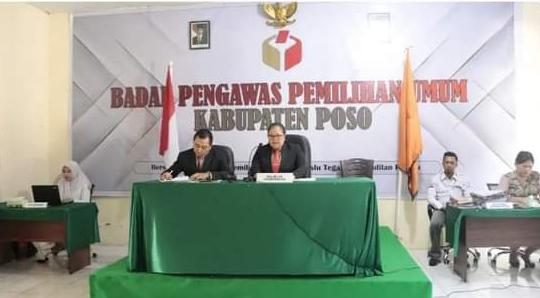 Sidang-dugaan-pelanggaran-administrasi-yang-dilayangkan-pd.jpg