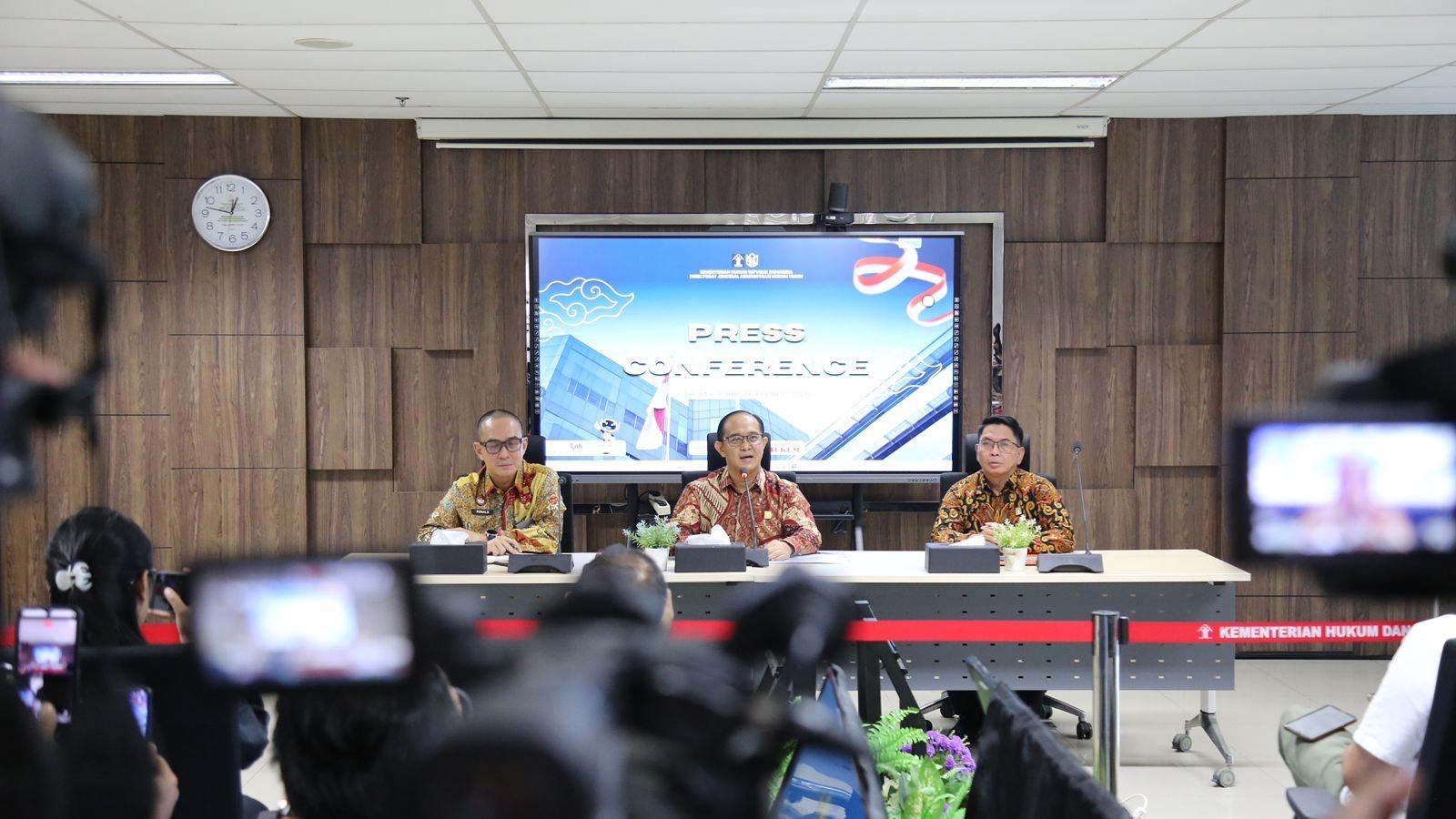Status-WNI-Kemenkum-Sulteng.jpg