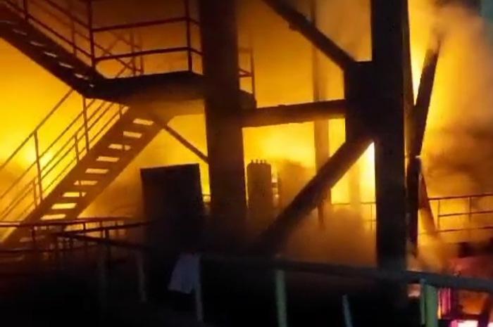 Tungku-smelter-di-kawasan-PT-IMIP-kembali-terbakar-terdapat-h.jpg