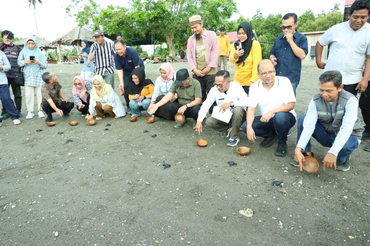 Wabup-Donggala-Perkuat-Komitmen-Konservasi-Pesisir.jpg