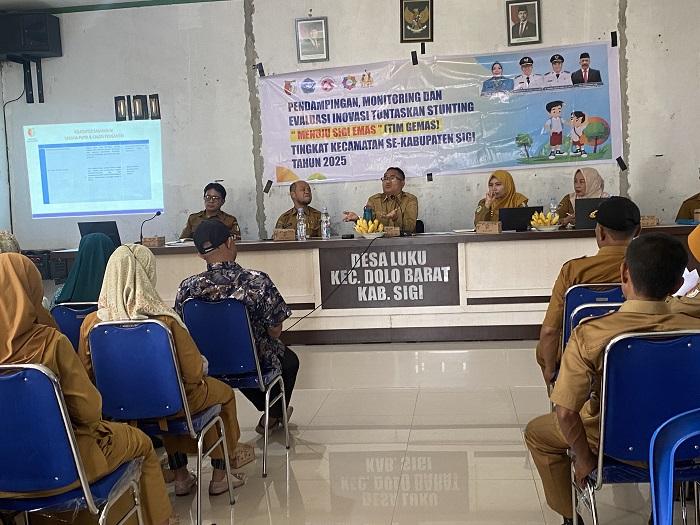 Wakil-Bupati-Sigi-Samuel-Yansen-Pongi-memimpin-kegiatan-monitoring-dan-evaluasi.jpg
