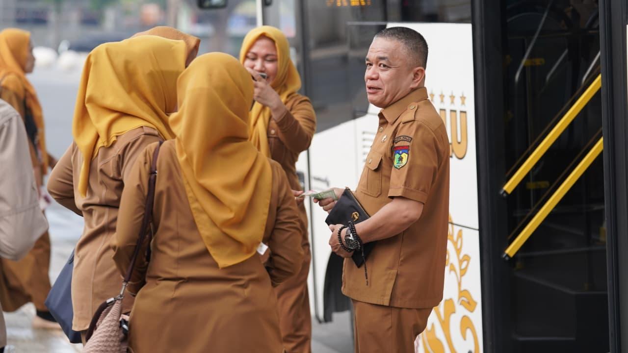 Wali-Kota-Pantau-Langsung-Penerapan-Kebijakan-Baru.jpg