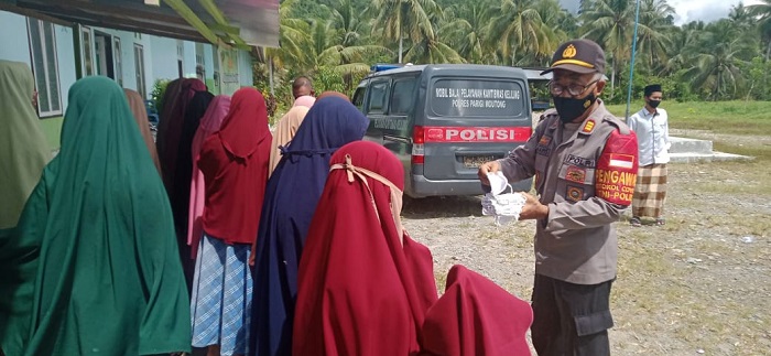 Masuk Wilayah Operasi Perburuan Teroris MIT, Satgas Preemtif Sambangi Pondok Pesantren di Parimo