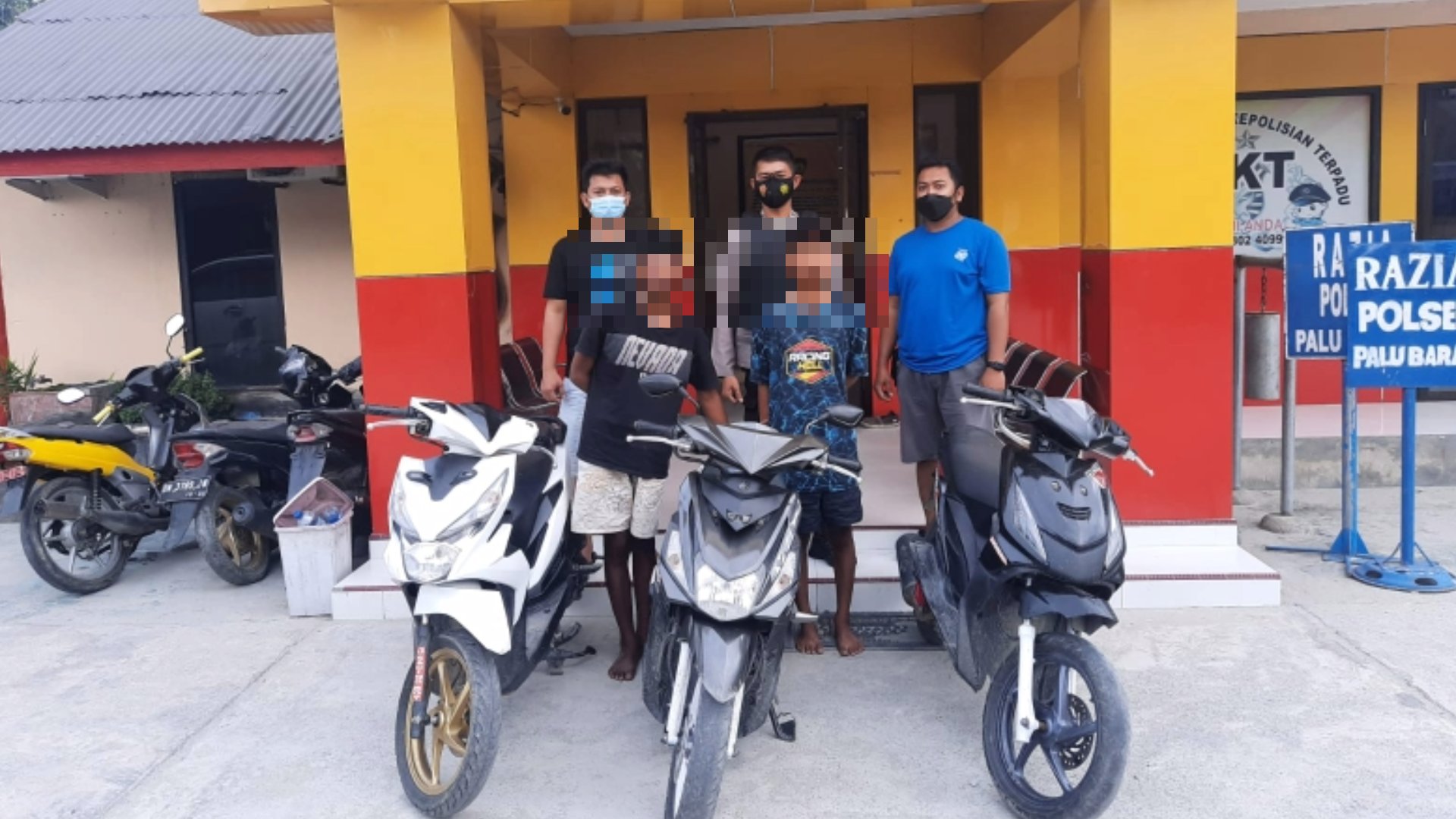 caption-handoverpolsek-palu-barat-mah-alias-a-16-dan-a-alias-c-17-seodf.jpg