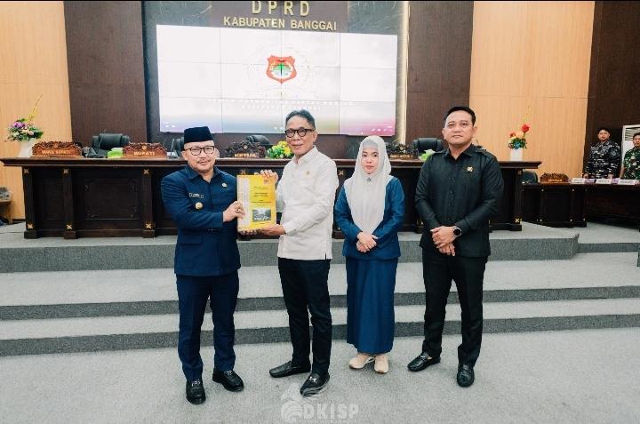 LKPD 2024 Diterima DPRD Banggai, Bupati Amirudin Komitmen Tindaklanjuti Evaluasi Banggar