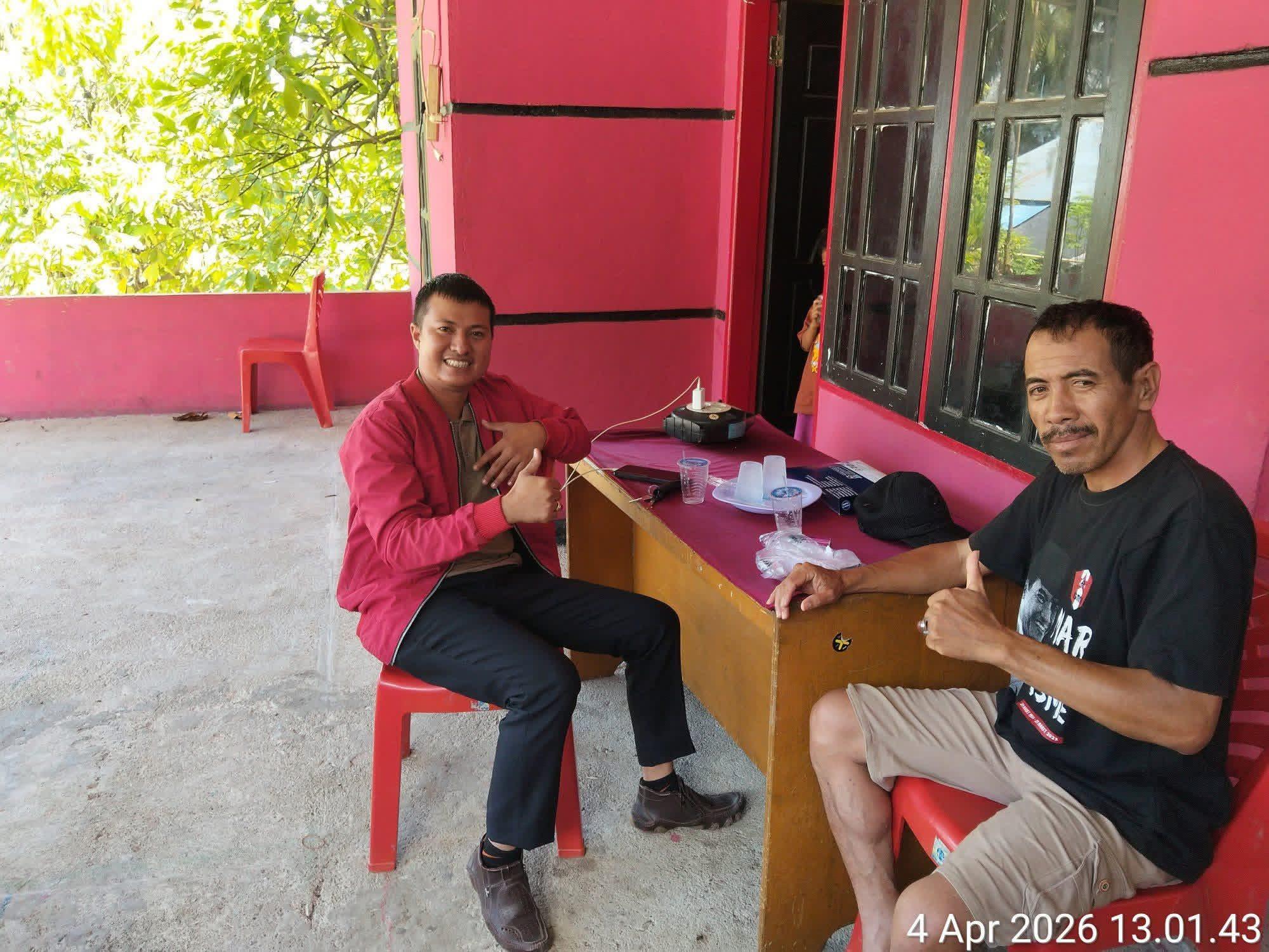 Enos DPRD Sigi Turun Langsung Gotong Royong Bangun Mushollah di Desa Doda