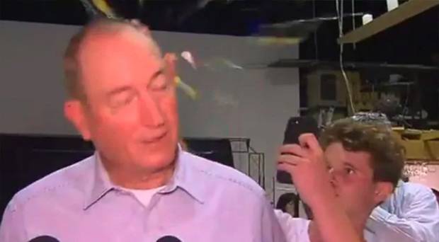 fraser-anning-saat-ditimpuk-eggboy.jpg