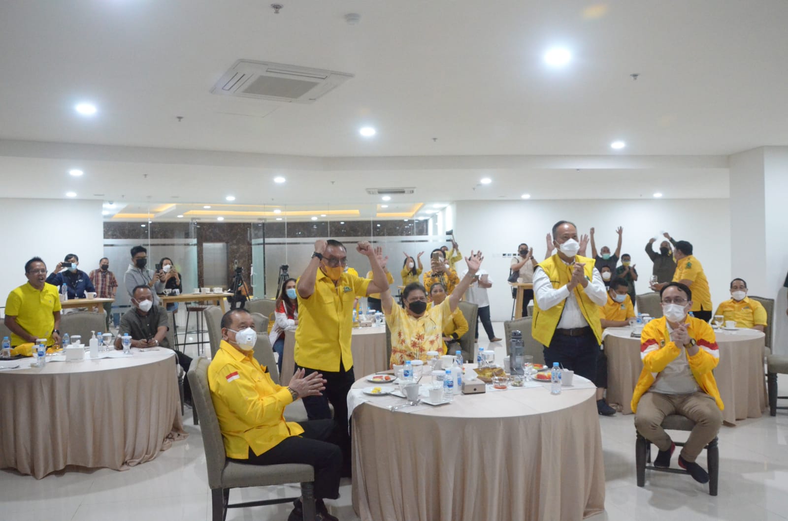 golkar-nobar-piala-thomas.jpg