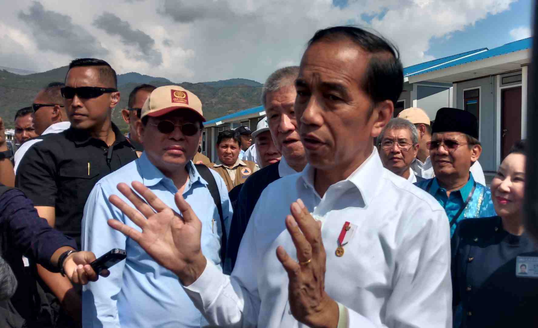 huntap-jokowi3.jpg