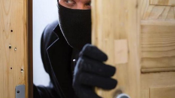 Kantor Lurah Duyu Palu Dibobol Maling, 1 Unit Komputer Raib
