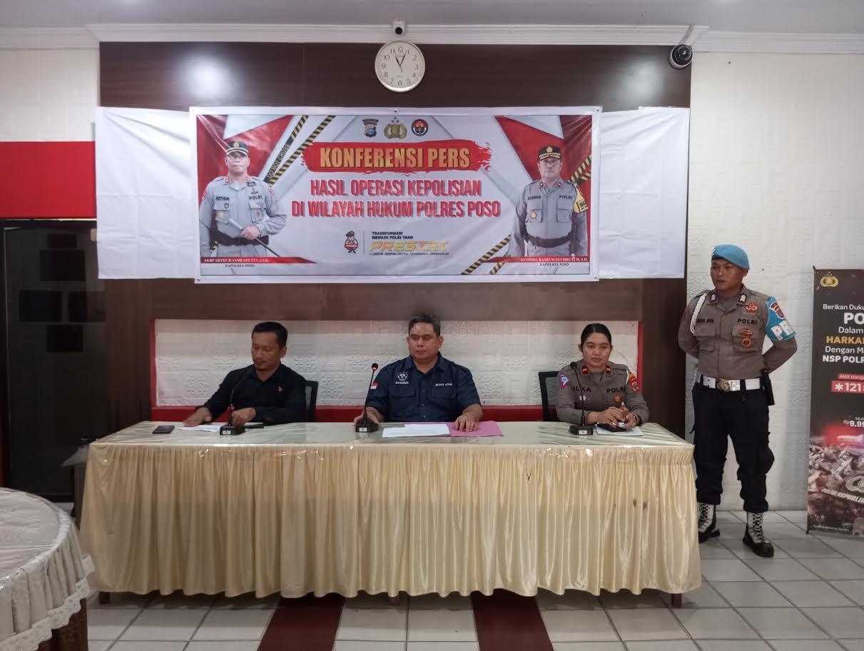 jumpa-pers-polres-poso-operasi-tinombala.jpg