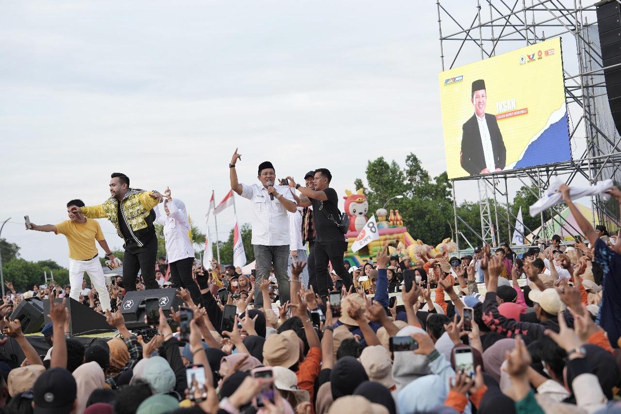kampanye-akbar-pesta-rakyat-IKLAS-Juara.jpg